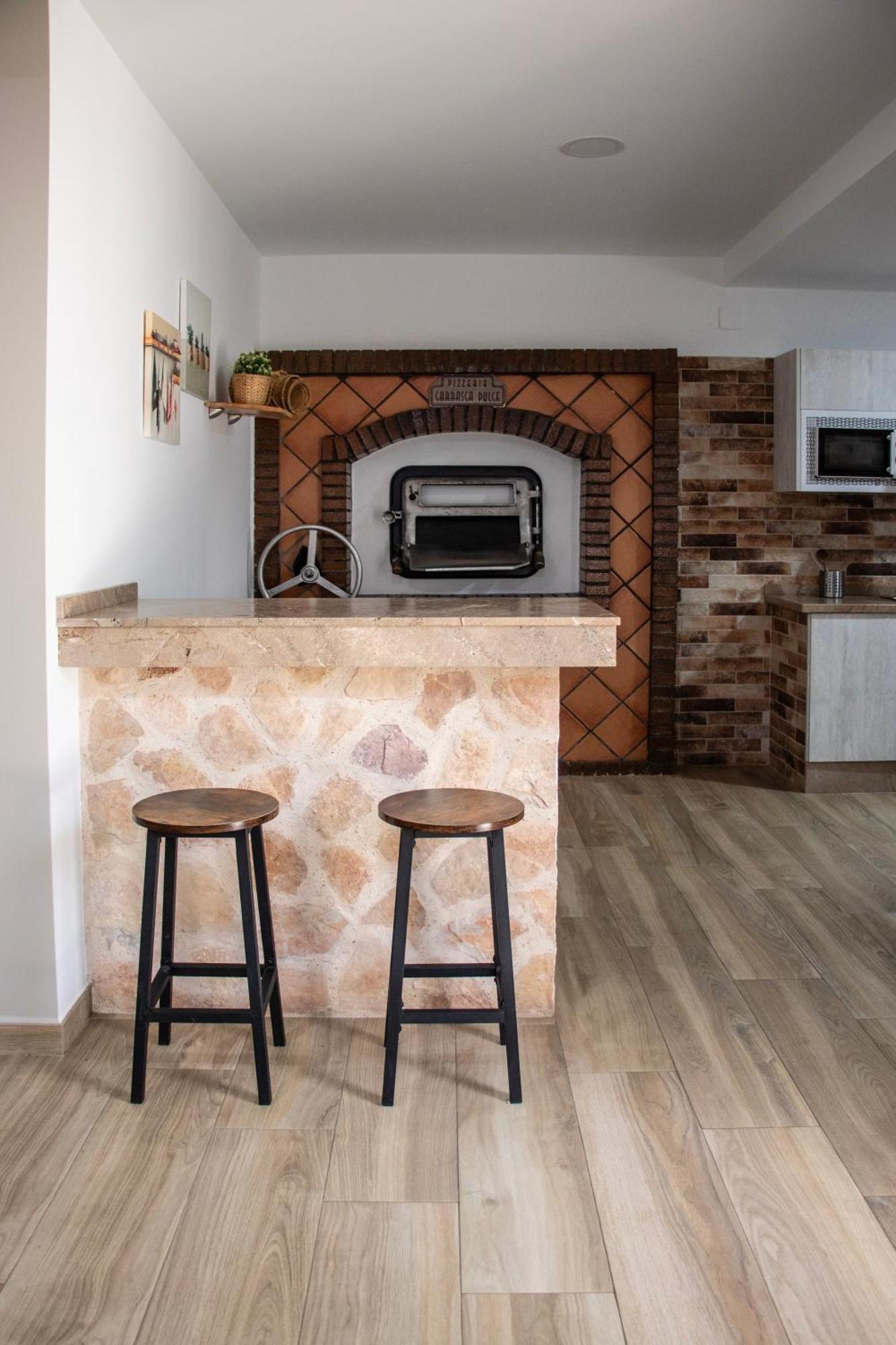 Casas Rurales La Carrasca 오사 데 몬티엘 외부 사진